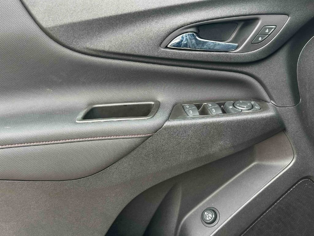 Certified 2022 Chevrolet Equinox RS w/ RS Leather Package image 16