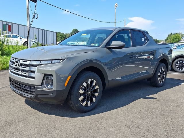 New 2027 Hyundai Santa Cruz SE AWD/4WD image 2