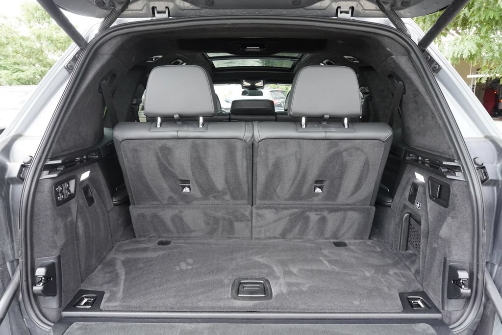 Used 2026 BMW X7 M60i AWD/4WD image 31