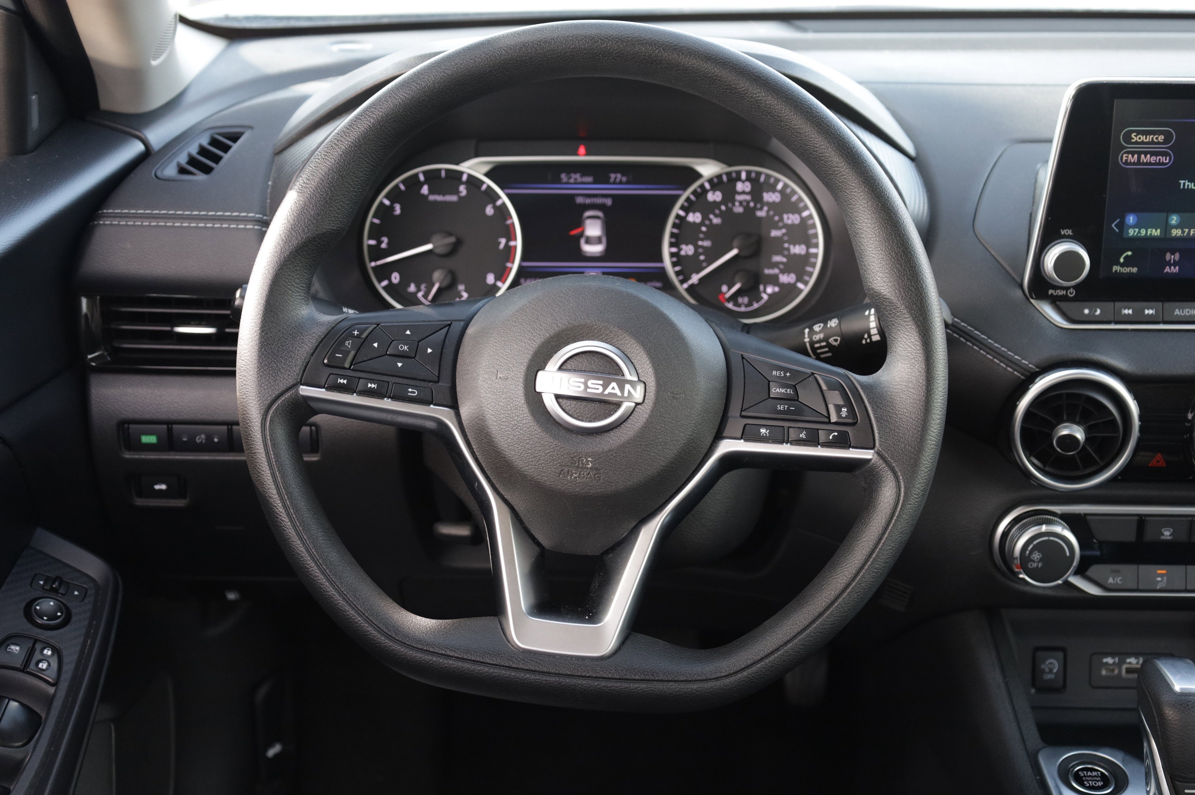 Used 2024 Nissan Sentra SV FWD image 8