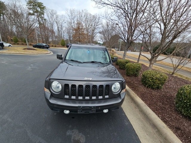 Used 2016 Jeep Patriot High Altitude image 6