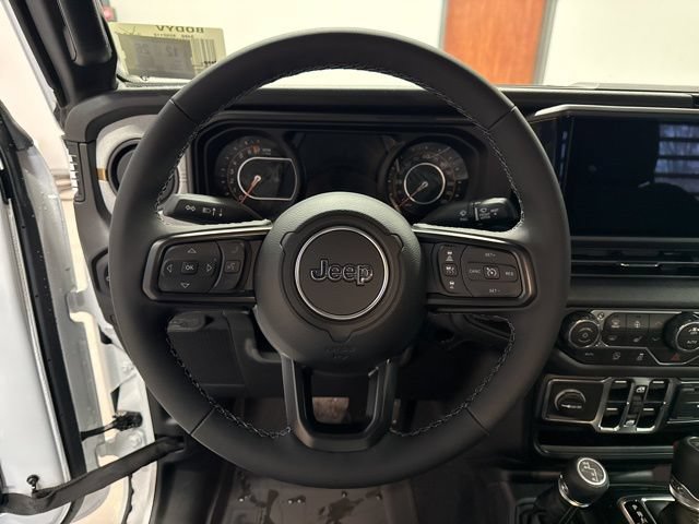New 2026 Jeep Gladiator Sport AWD/4WD image 27