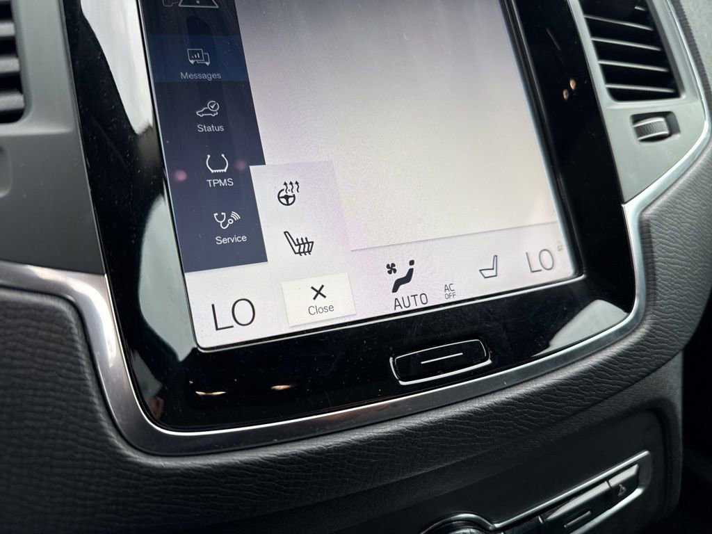 Used 2022 Volvo XC90 T5 Momentum w/ Climate Package image 22