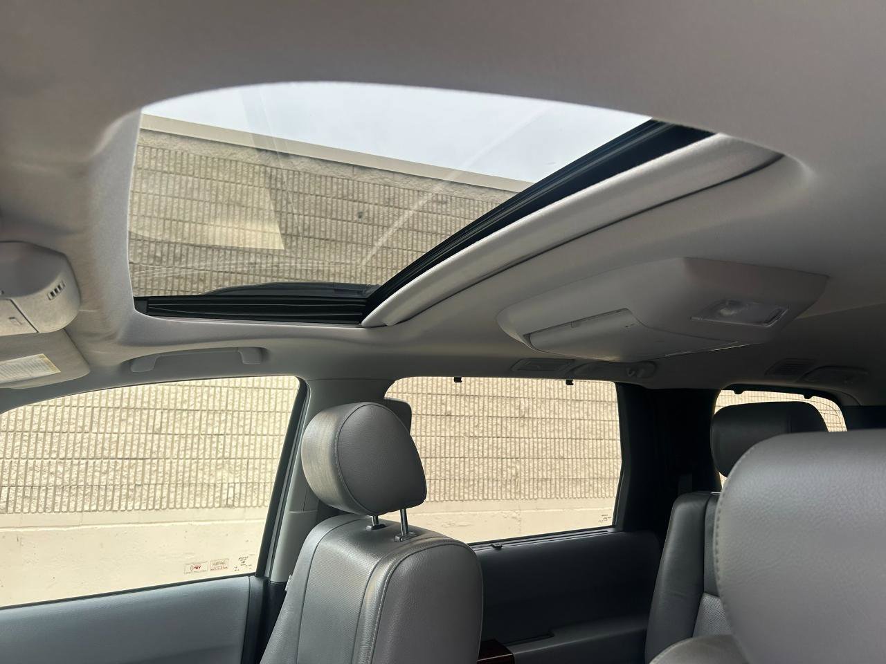 Used 2016 Toyota Sequoia Platinum AWD/4WD image 11