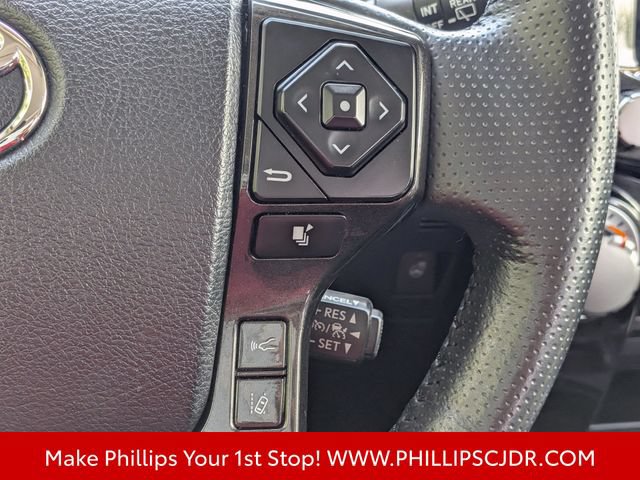 Used 2023 Toyota 4Runner TRD Off-Road Premium w/ Moonroof Package AWD/4WD image 26