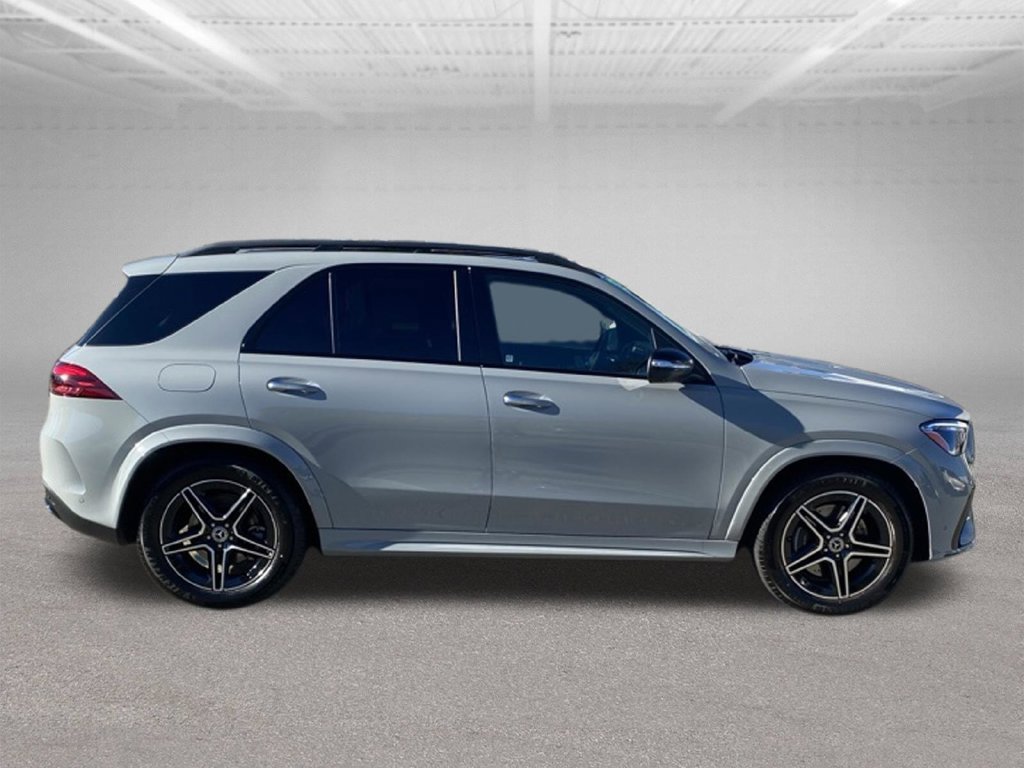 New 2026 Mercedes-Benz GLS 580 4MATIC image 11