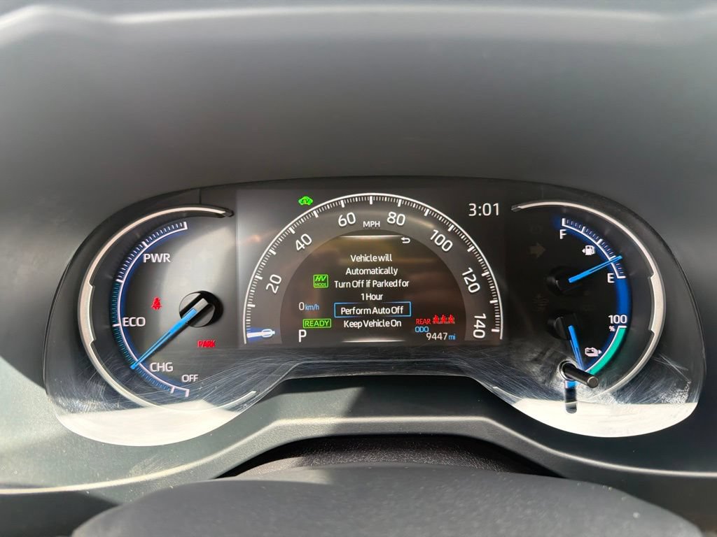 Used 2025 Toyota RAV4 SE AWD/4WD image 24