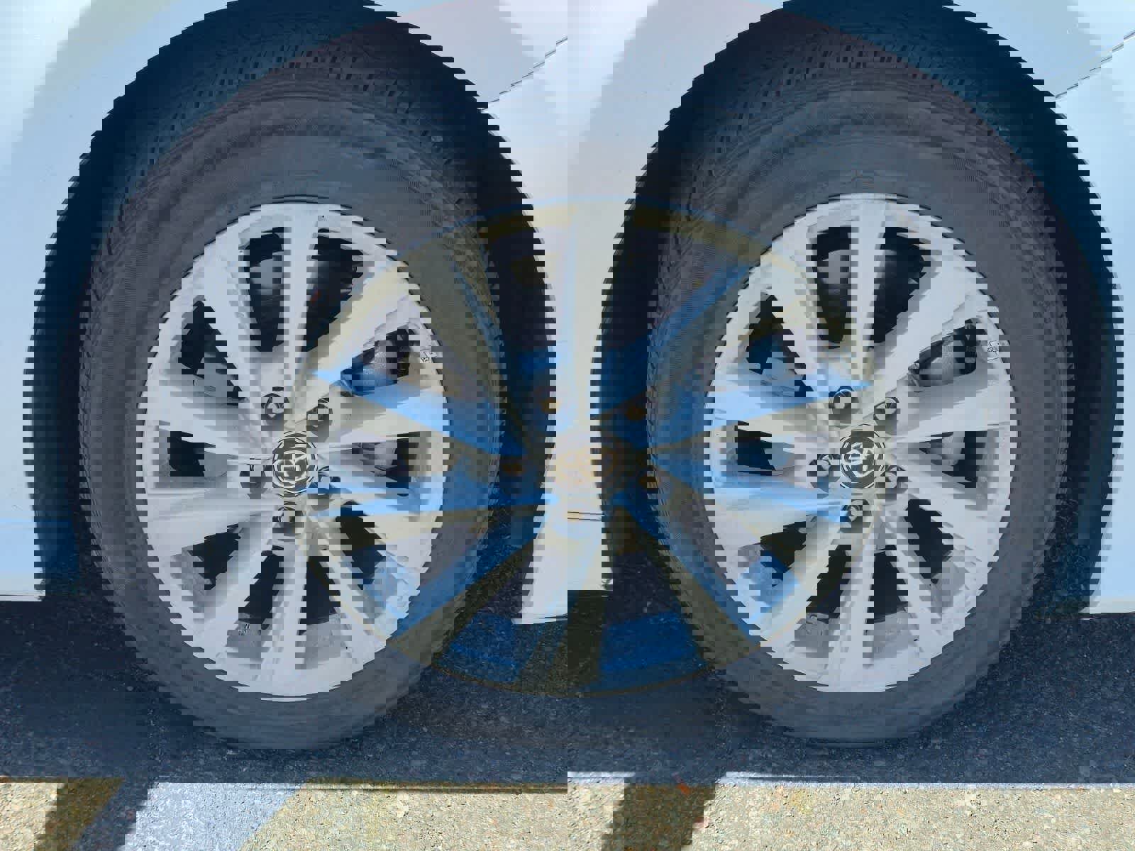 Used 2022 Toyota Camry LE FWD image 11