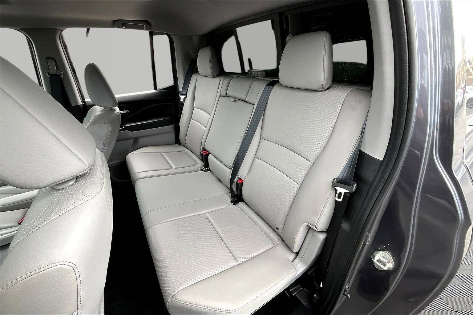 Used 2019 Honda Ridgeline RTL-E image 23