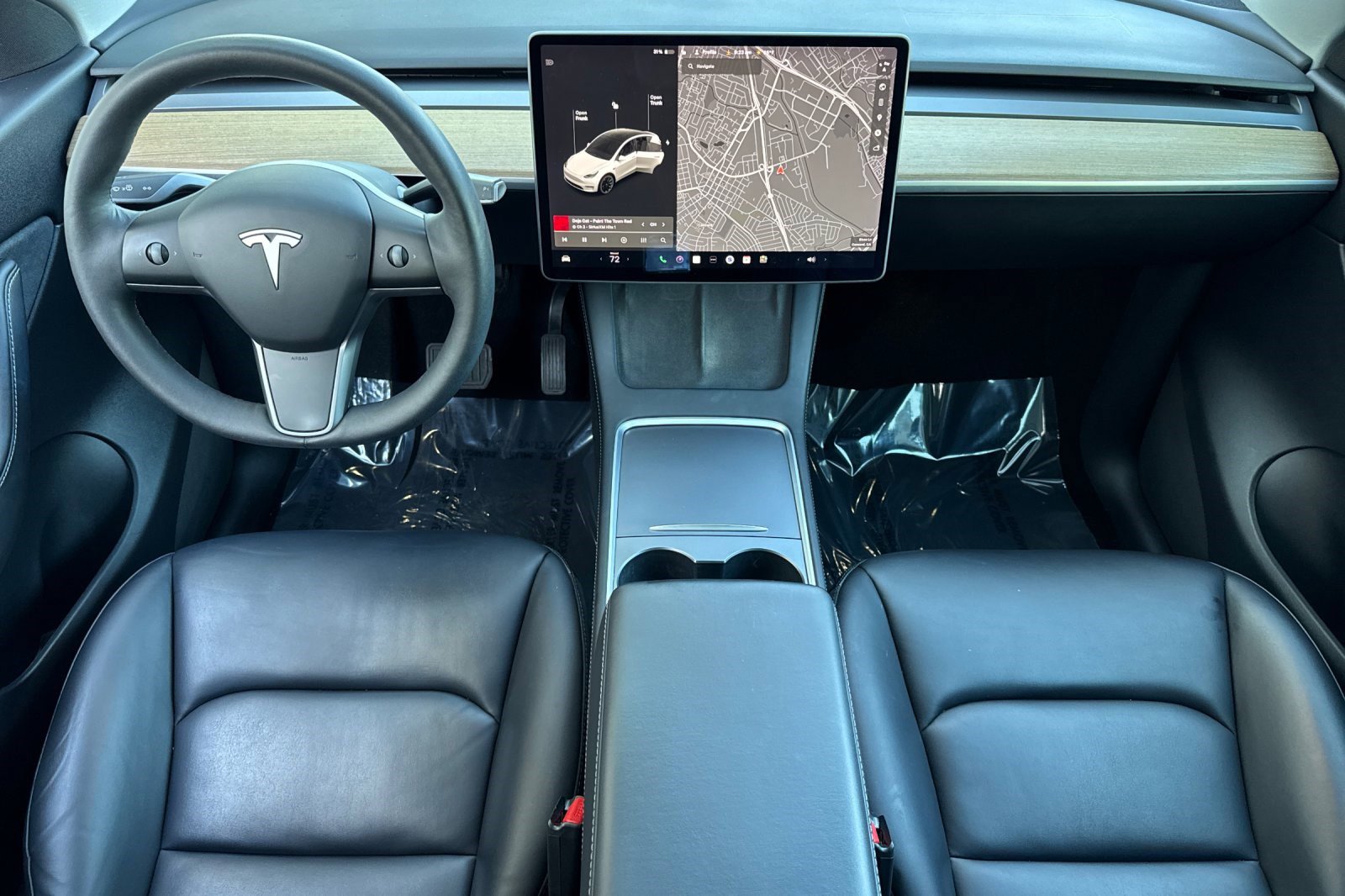 Used 2021 Tesla Model Y Long Range image 17