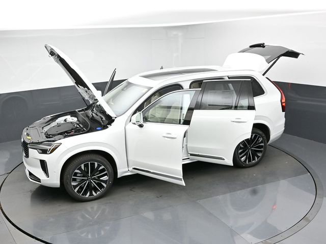 New 2026 Volvo XC90 B6 Ultra w/ Protection Package image 52