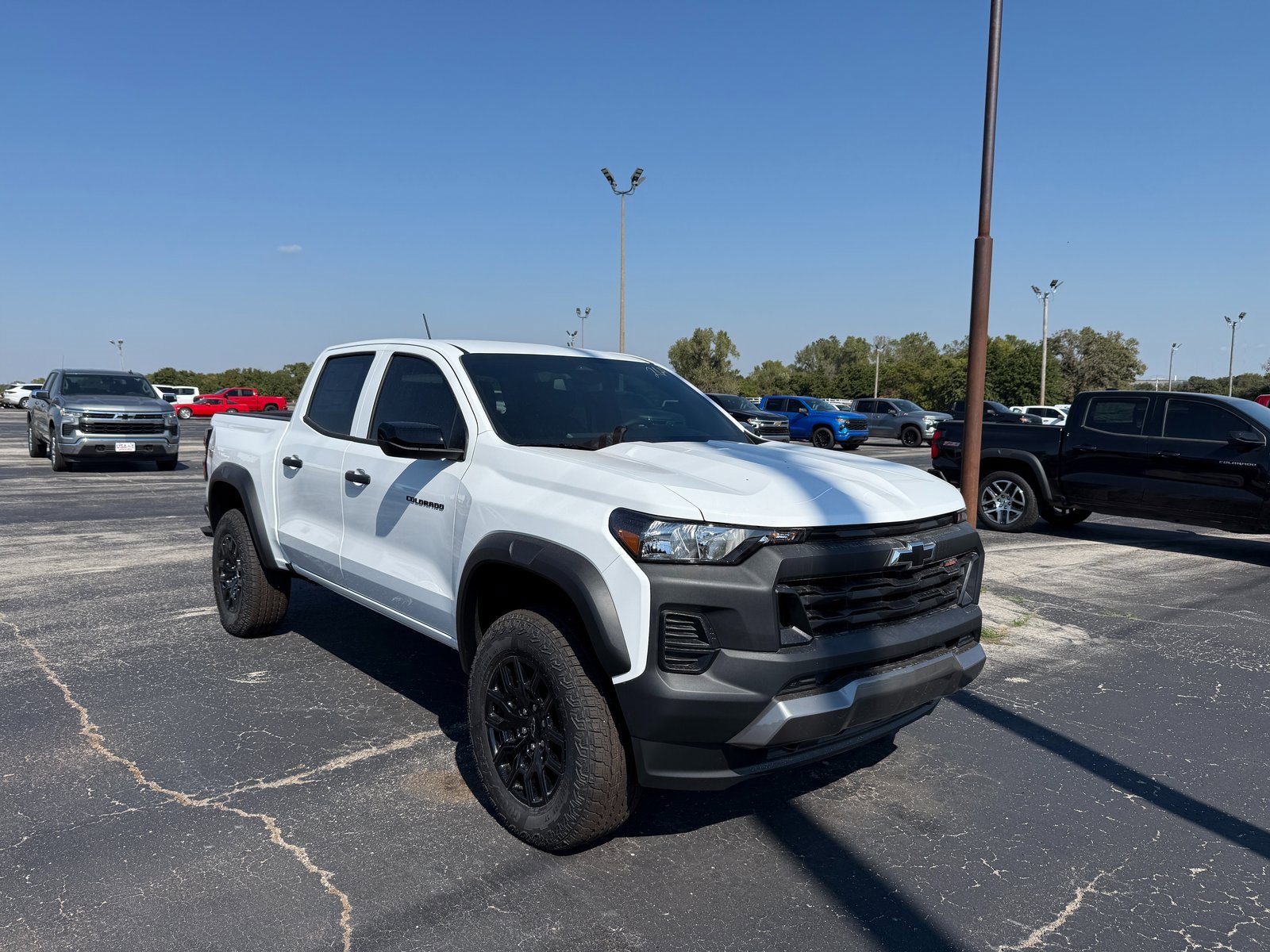 New 2026 Chevrolet Colorado Trail Boss image 3