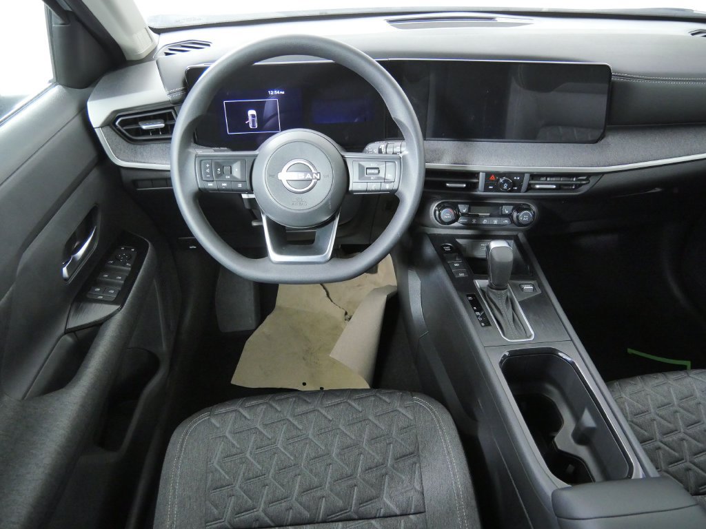 New 2027 Nissan Kicks SV AWD/4WD image 18