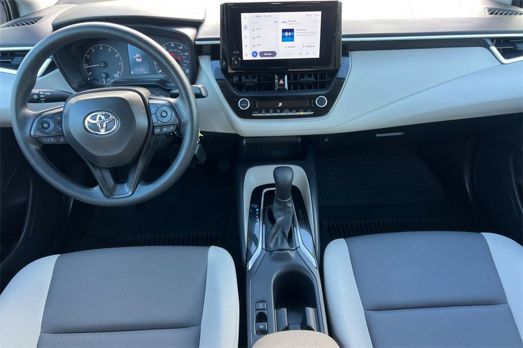 Certified 2025 Toyota Corolla LE image 12