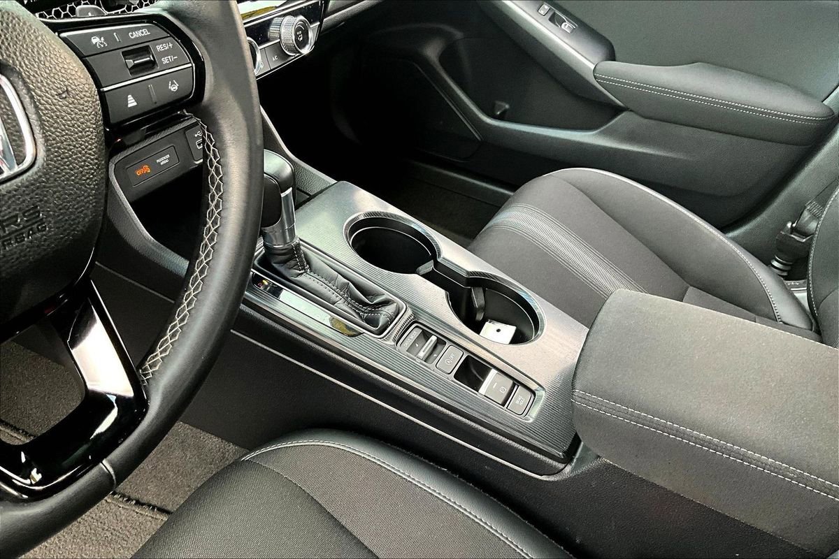 Used 2023 Honda Civic Sport image 18