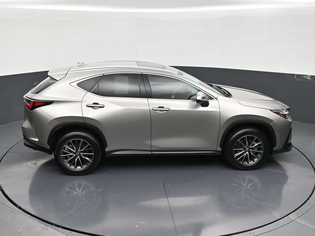 Used 2025 Lexus NX 250 FWD w/ Accessory Package (Z2) image 22