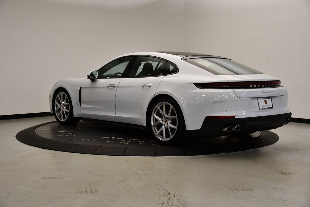 Certified 2024 Porsche Panamera 4 image 3