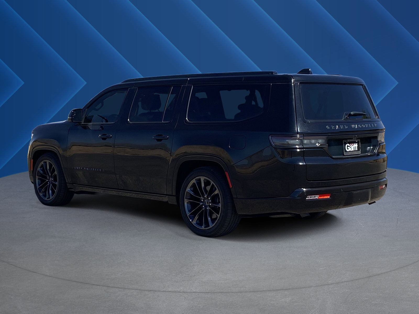 Used 2024 Jeep Grand Wagoneer L Series II w/ Quick Order Packagew 28T AWD/4WD image 5