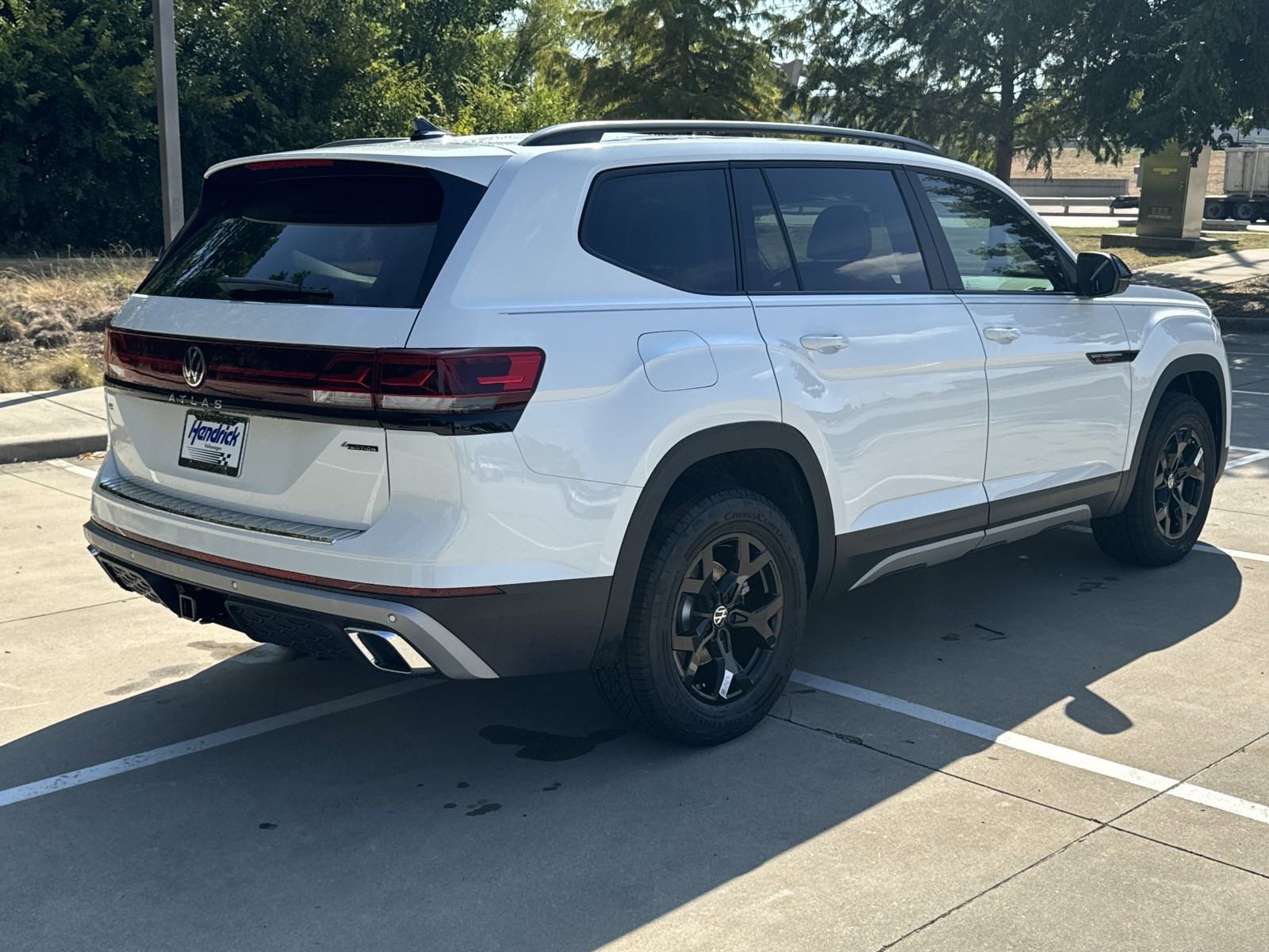 New 2026 Volkswagen Atlas Peak Edition AWD/4WD image 5