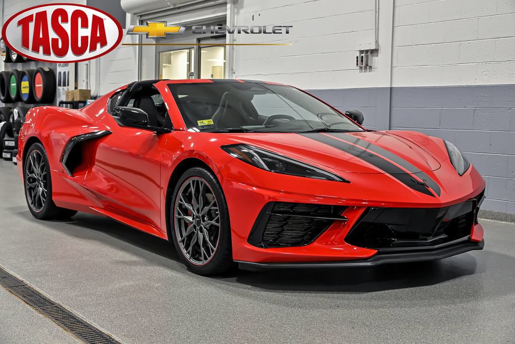 Used 2024 Chevrolet Corvette Stingray Coupe w/ 1LT RWD video 1