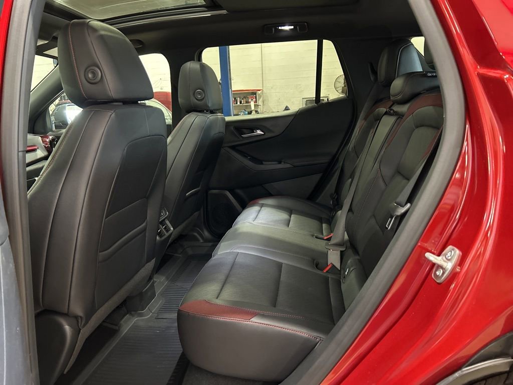 New 2026 Chevrolet Equinox RS w/ Convenience Package III AWD/4WD image 41