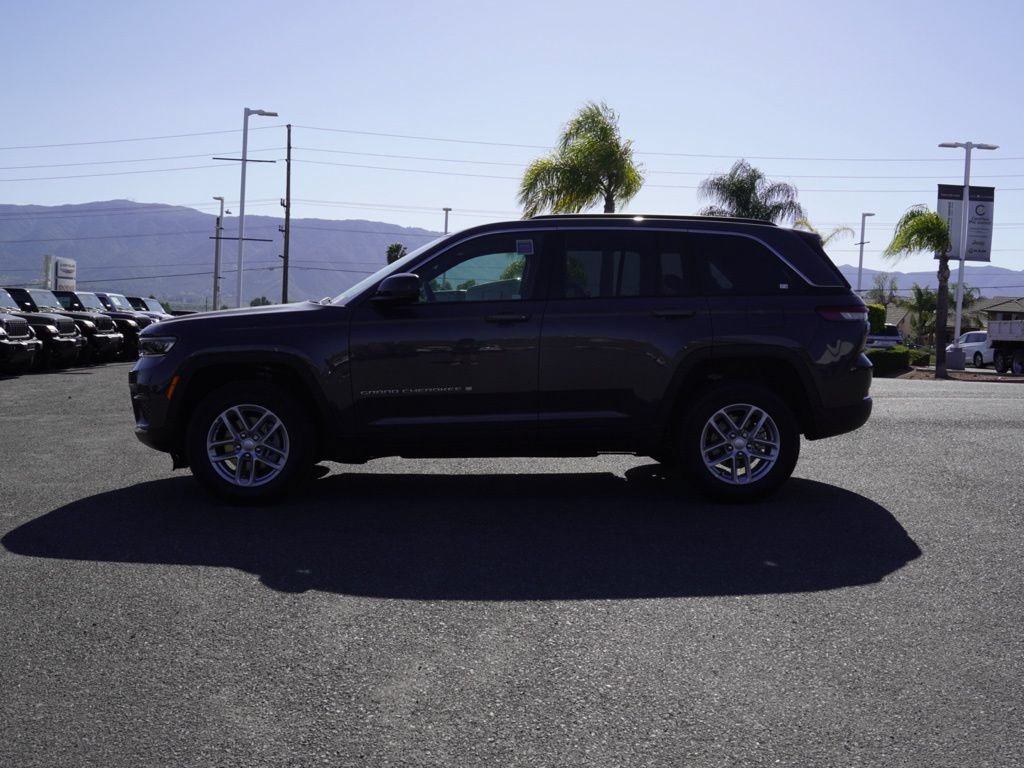 New 2026 Jeep Grand Cherokee Laredo X RWD image 7