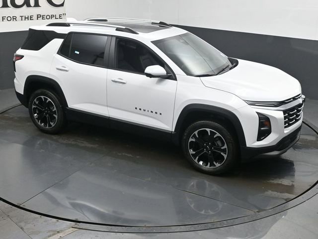 New 2026 Chevrolet Equinox LT w/ Convenience Package II image 16