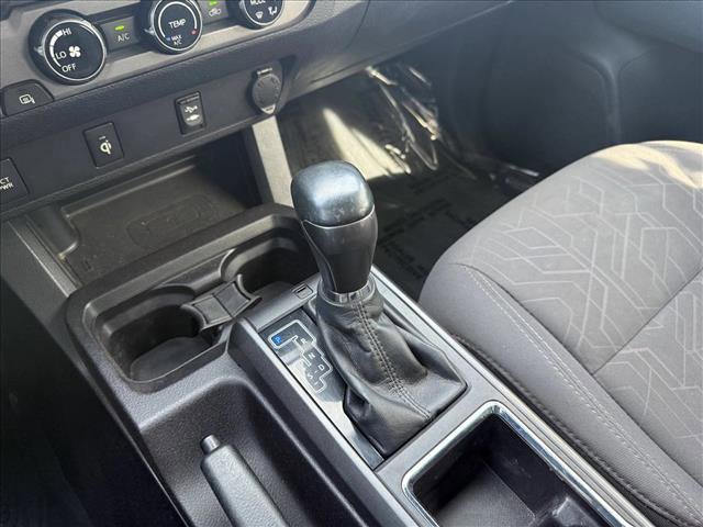 Used 2016 Toyota Tacoma TRD Off-Road w/ Towing Package image 16