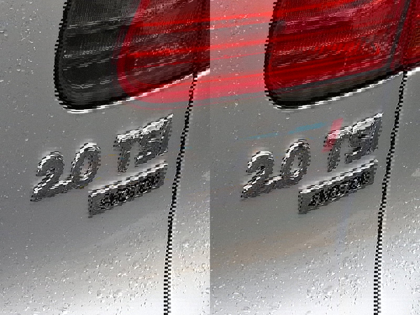 Used 2013 Volkswagen Tiguan S image 29