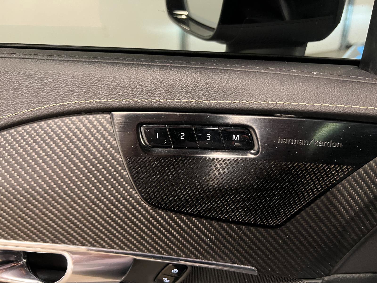 Used 2020 Volvo XC90 T8 R-Design w/ Protection Package Premier image 26