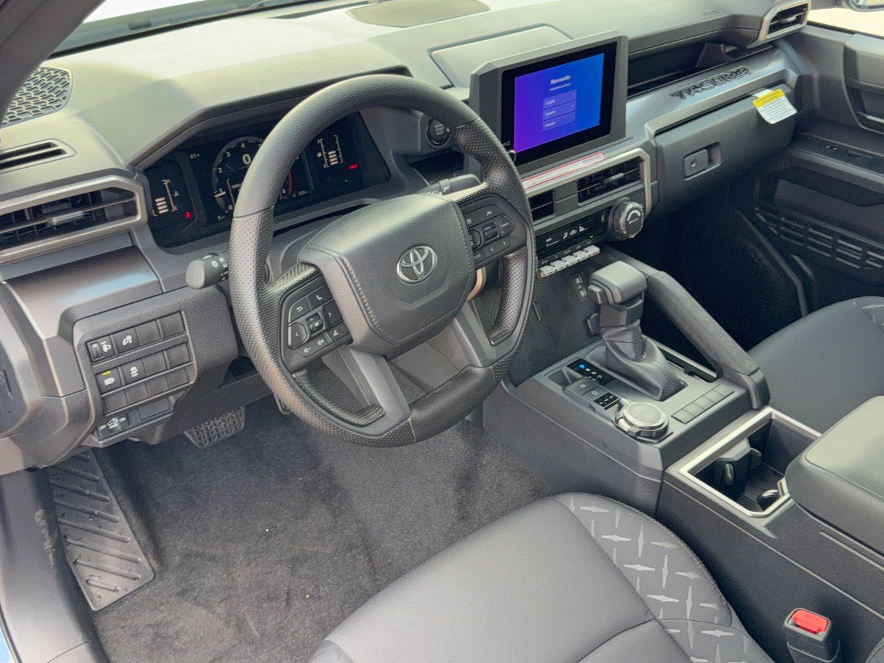 New 2026 Toyota Tacoma SR5 AWD/4WD image 4