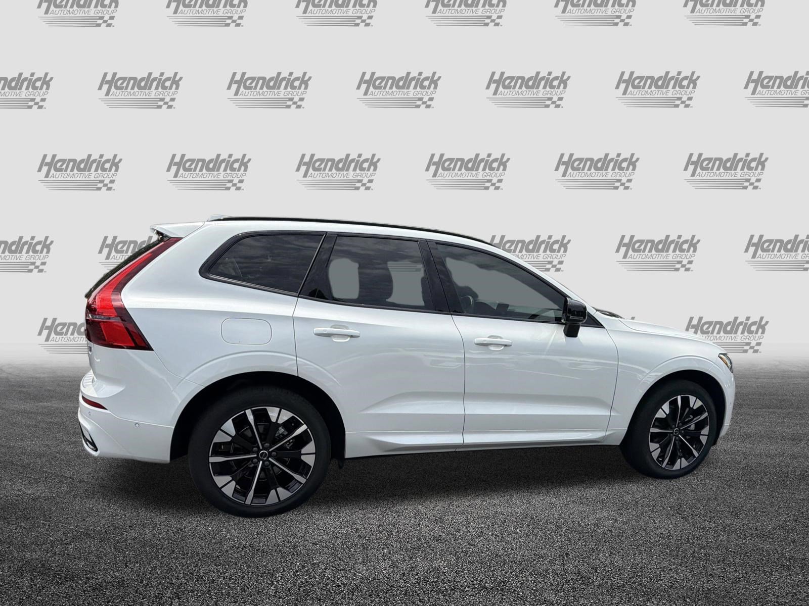 Used 2026 Volvo XC60 B5 Plus w/ Protection Package Premier AWD/4WD image 11