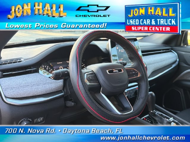 Used 2025 Jeep Compass Latitude AWD/4WD image 19