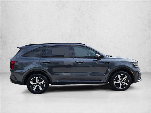 Used 2023 Kia Sorento S w/ Panoramic Sunroof Package FWD image 4