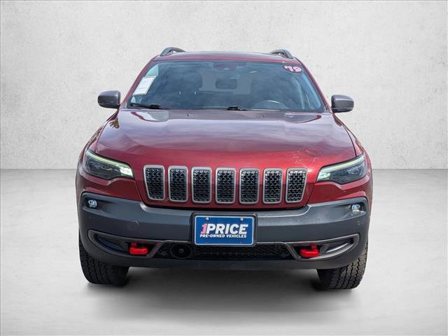 Used 2019 Jeep Cherokee Trailhawk AWD/4WD image 2
