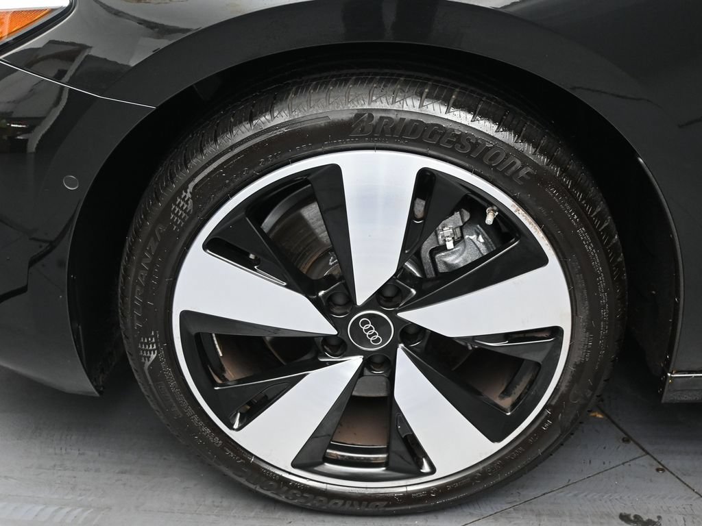 Used 2025 Audi A5 2.0T Premium w/ Convenience Package AWD/4WD image 37