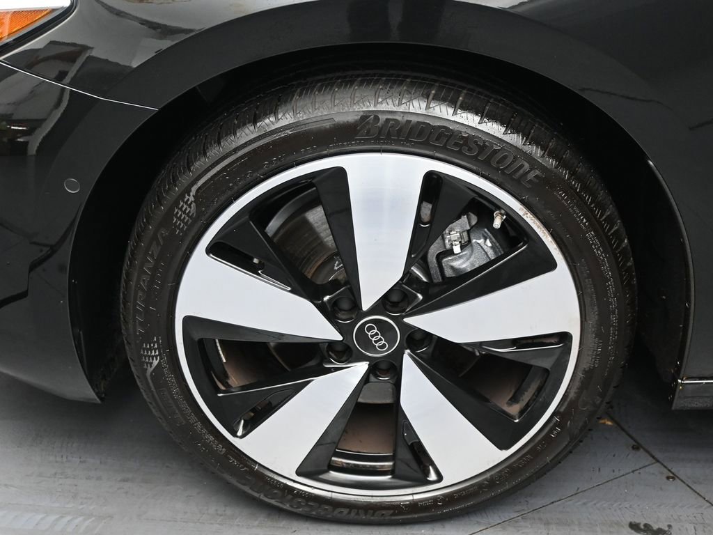 Used 2025 Audi A5 2.0T Premium w/ Convenience Package image 37