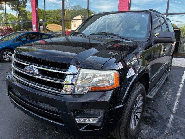 Used 2015 Ford Expedition XLT AWD/4WD image 6