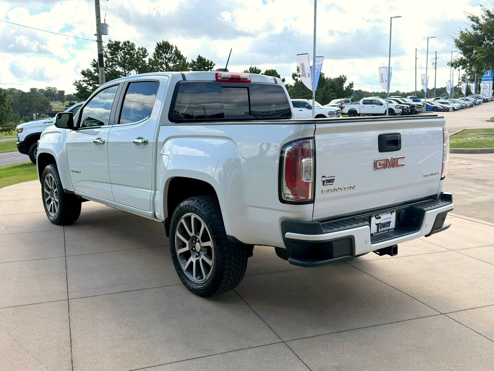 Used 2019 GMC Canyon Denali AWD/4WD image 4