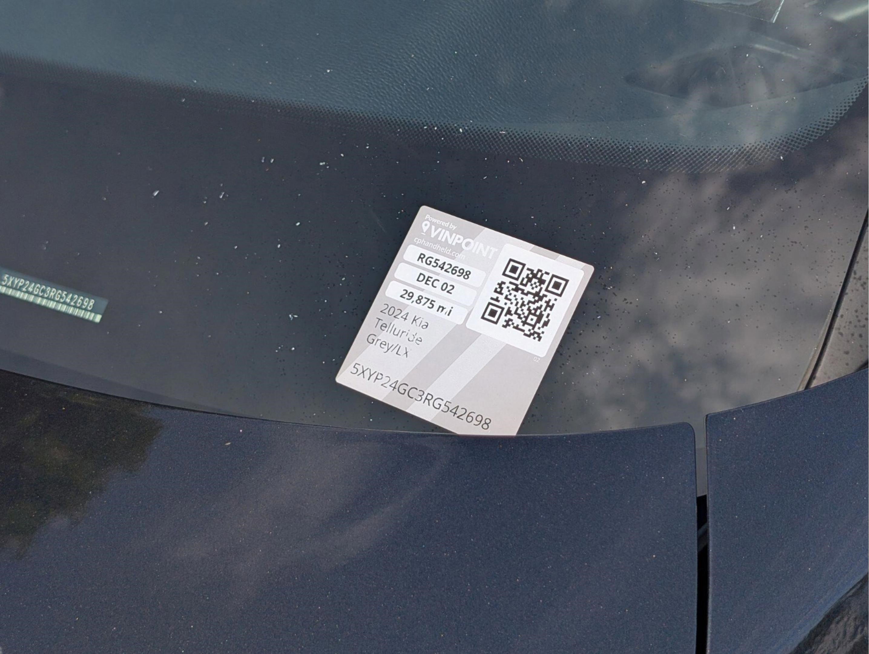 Certified 2024 Kia Telluride LX image 15