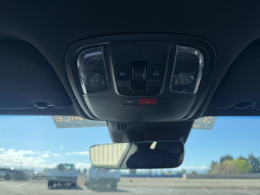 Used 2023 Kia Stinger GT2 image 24