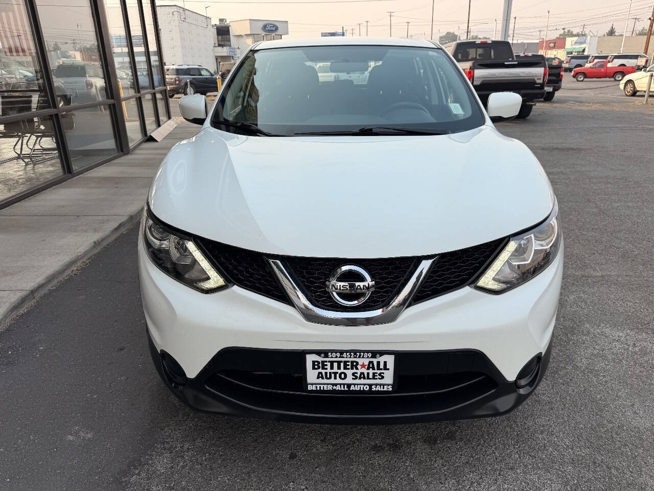 Used 2017 Nissan Rogue Sport S w/ S Appearance Package AWD/4WD image 7