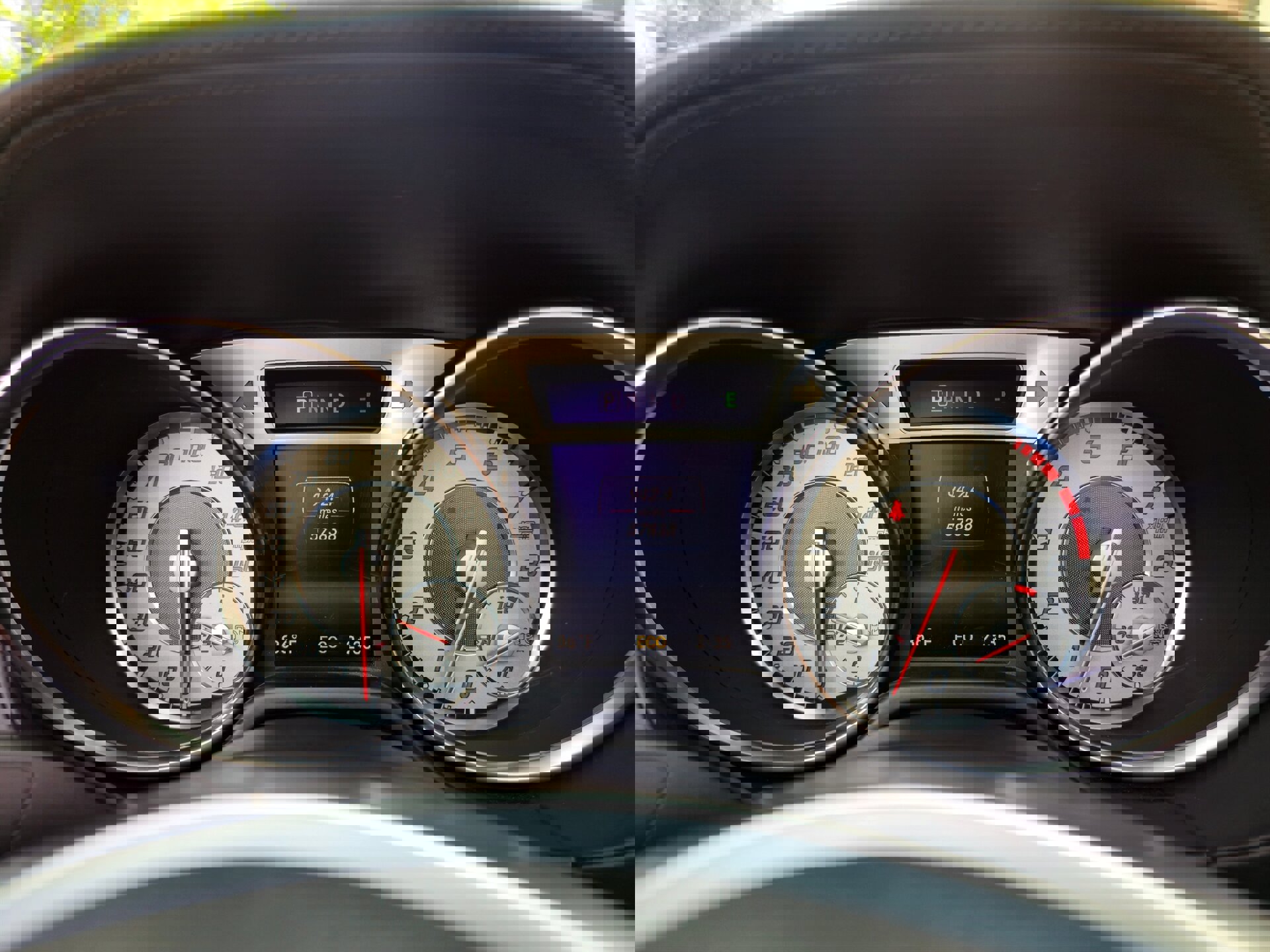 Used 2014 Mercedes-Benz SL 550 image 21