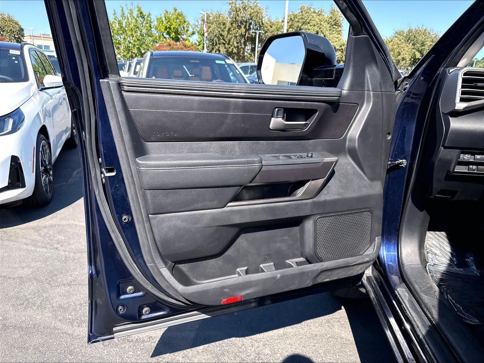 Used 2022 Toyota Tundra SR5 w/ Convenience Package RWD image 23