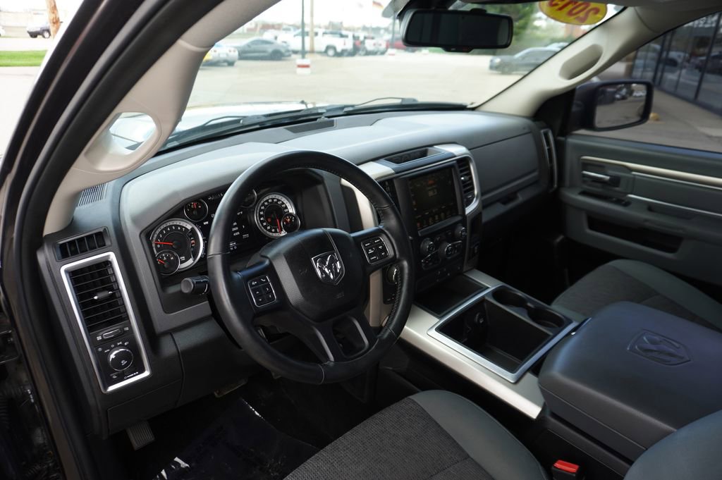 Used 2015 RAM 1500 Outdoorsman image 23