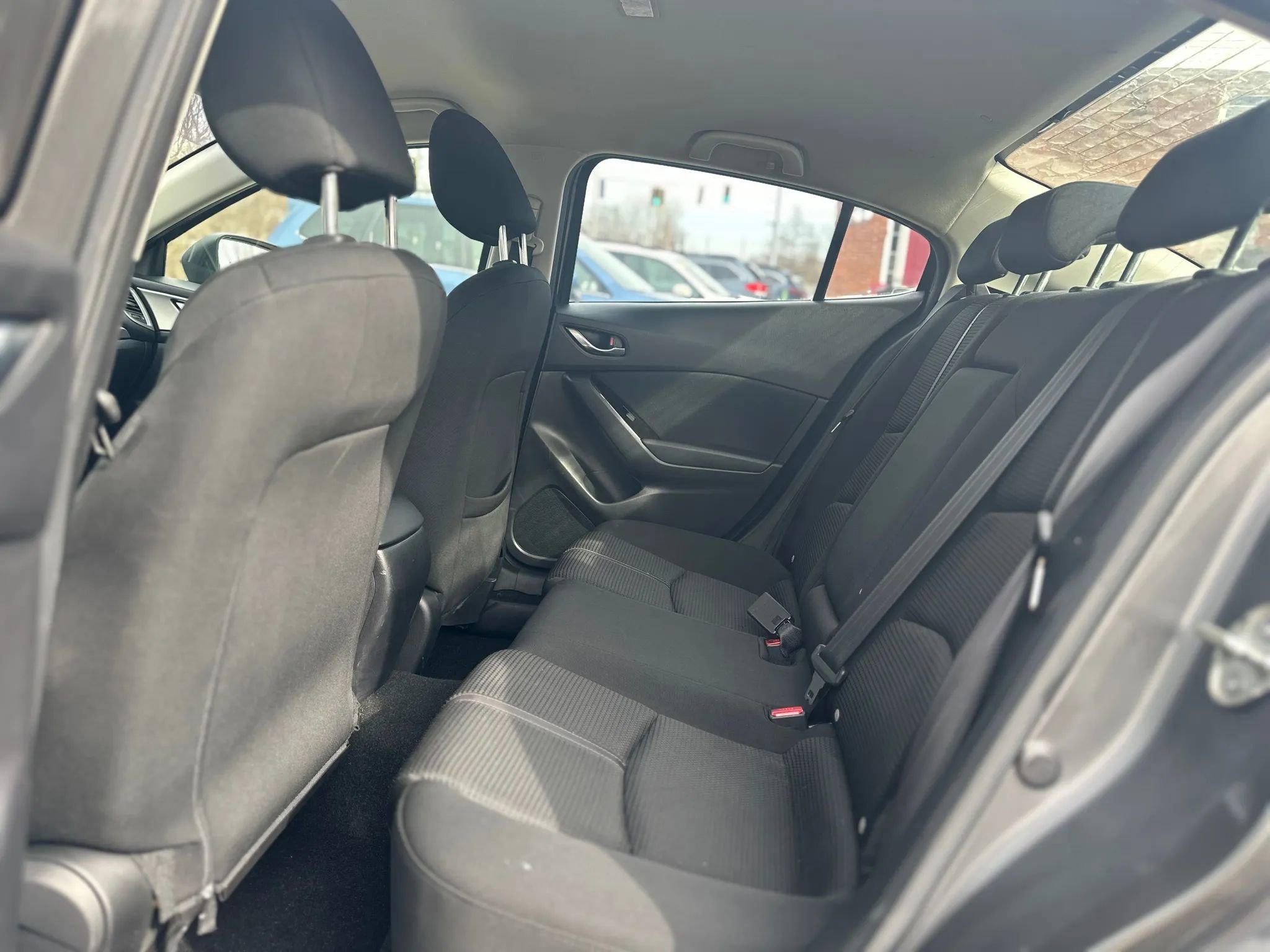 Used 2017 MAZDA MAZDA3 Sport w/ Preferred Equipment Package image 30