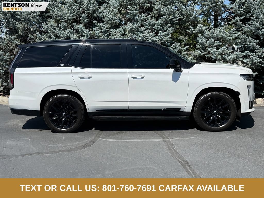 Used 2024 Cadillac Escalade Sport w/ LPO, ONYX Package AWD/4WD image 10