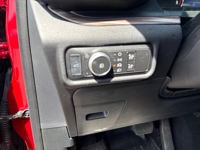 Used 2020 Ford Explorer Limited w/ Class III Trailer Tow Package AWD/4WD image 21