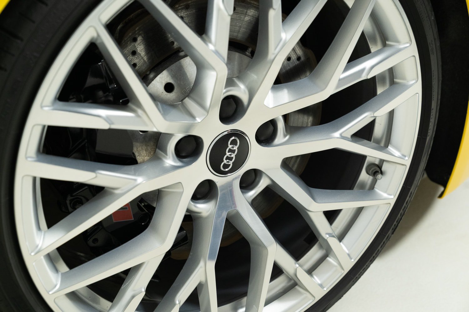 Used 2017 Audi R8 V10 AWD/4WD image 46