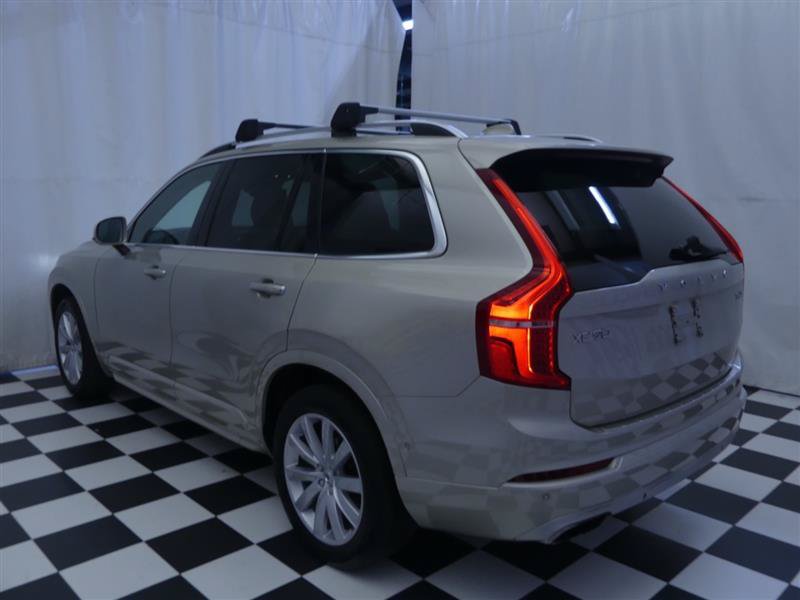 Used 2016 Volvo XC90 T6 Momentum w/ Momentum Plus Package AWD/4WD image 4